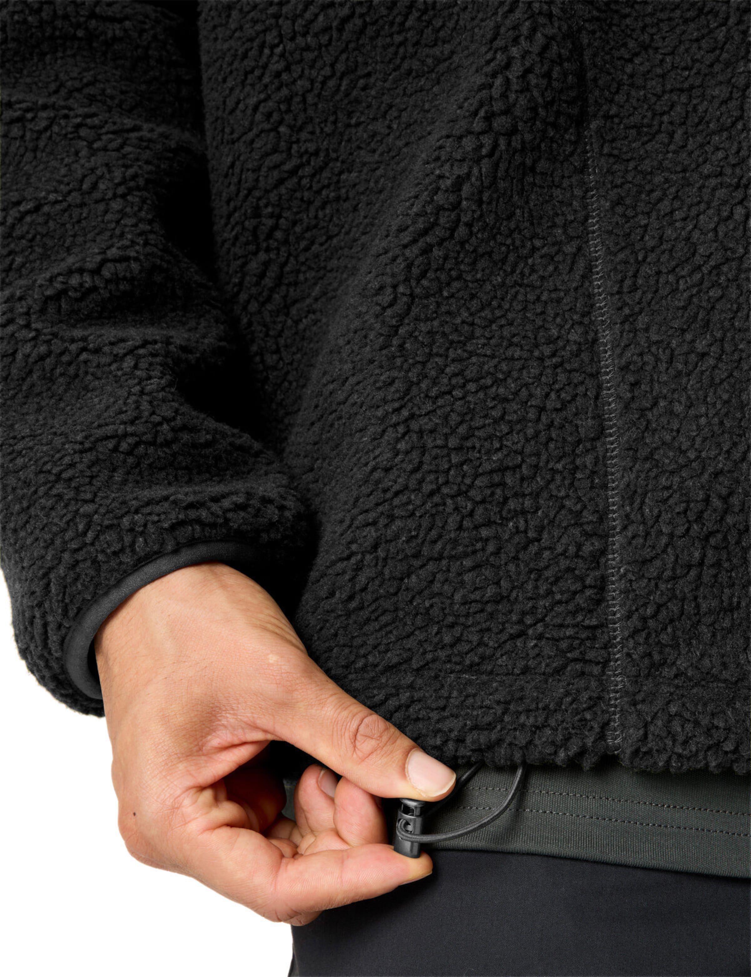 VAUDE Athletic fleece jacket 'Manukau IV' in Black