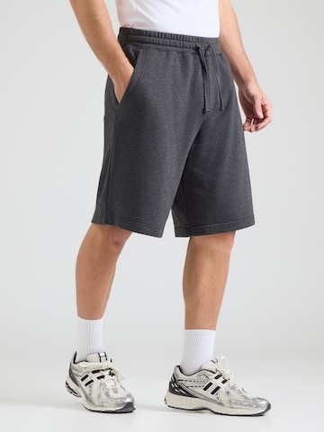 Loosefit Pantalon HOLLISTER en noir : devant