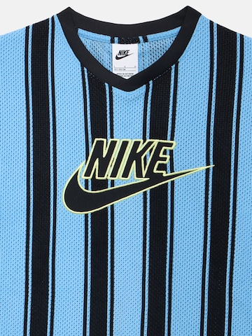 Nike Sportswear T-shirt i blå