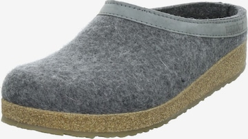 HAFLINGER Hausschuh 'Torben' in Grau: Vorderseite