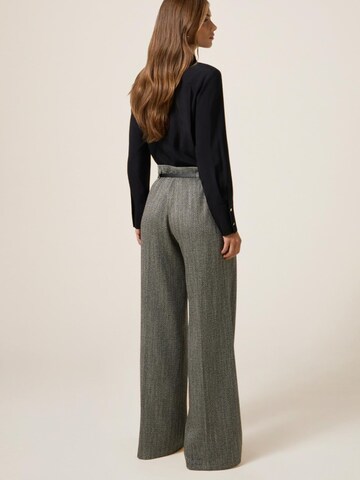 Wide leg Pantaloni di oltre in grigio
