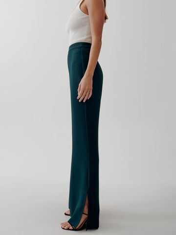 Tussah Regular Pants 'ASHLEY' in Green