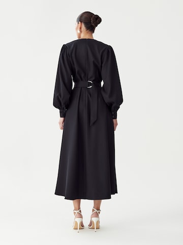 Willa - Vestido 'CIRCIE' en negro