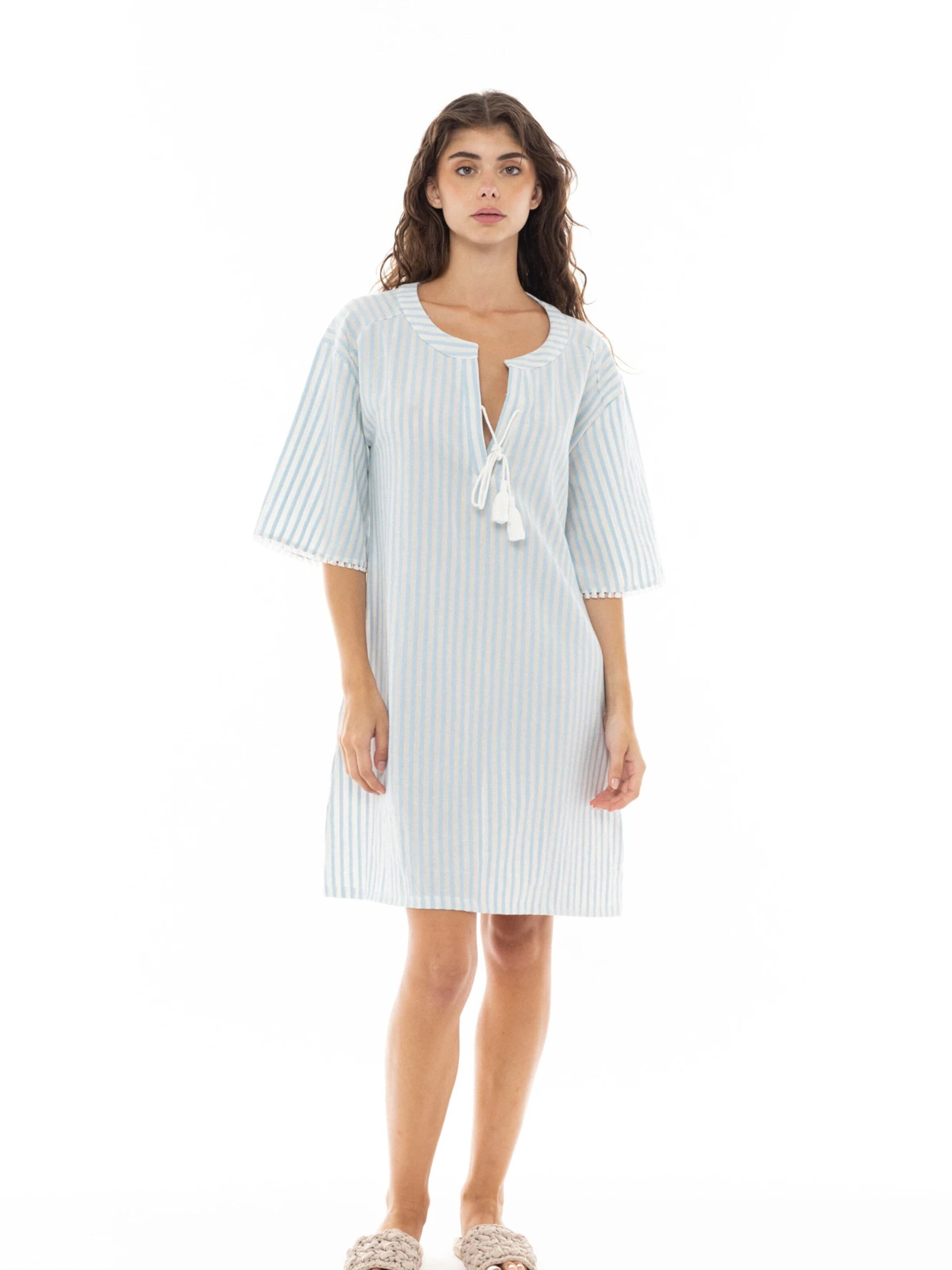 Robe d’été Pink Label en bleu : devant