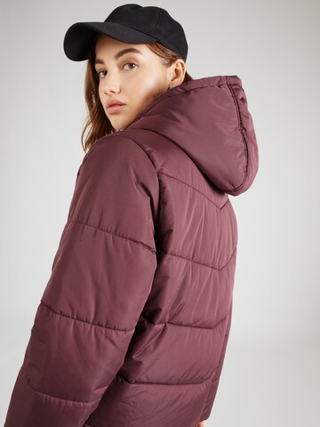 Veste d’hiver 'FOUNDRY MTE' VANS en marron