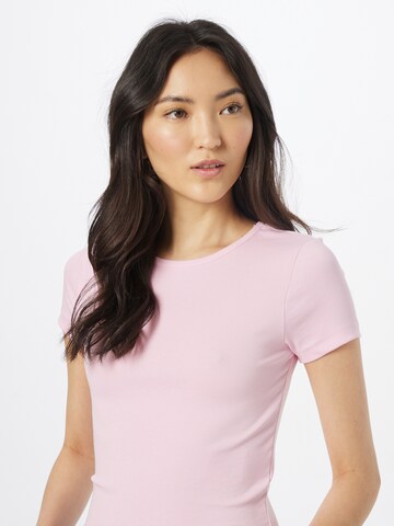 Gina Tricot Тениска в розово
