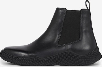 Calvin Klein - Botas chelsea em preto: frente