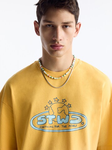 Pull&Bear T-Shirt in Gelb