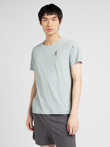 On Performance Shirt in Blue: front