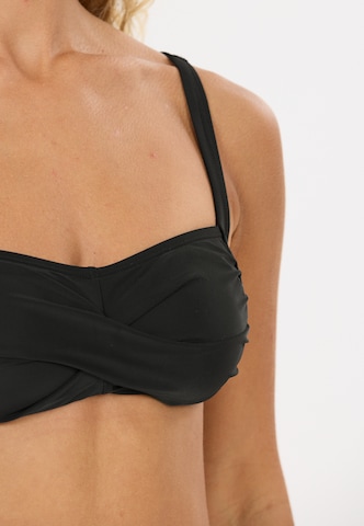 NOU Triangle Bikini top in Black