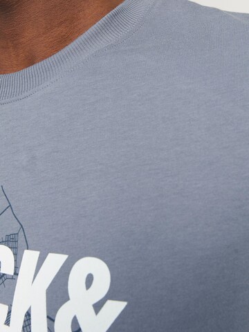 T-Shirt 'JCOMap Summer' JACK & JONES en gris