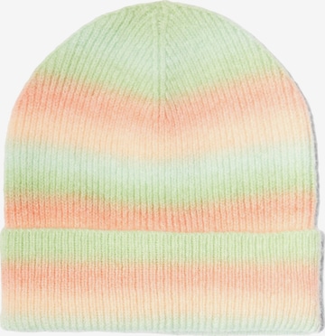 Bershka Beanie in Pink: front