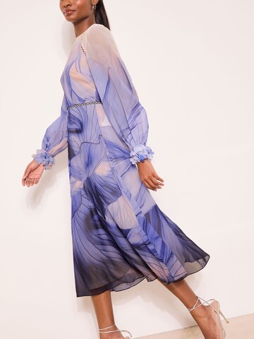 Lipsy Платье в Синий