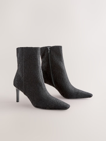 juoda Next Aulinukai 'Forever Comfort'