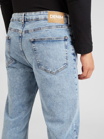Denim Project Loosefit Farkut värissä sininen