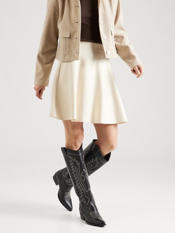 Gonna 'FONNY' di YAS in beige: frontale