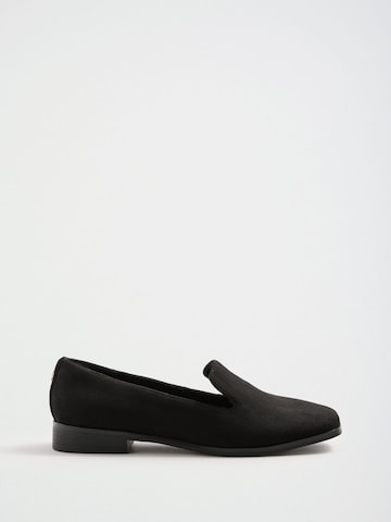 Chaussure basse love & roses en noir
