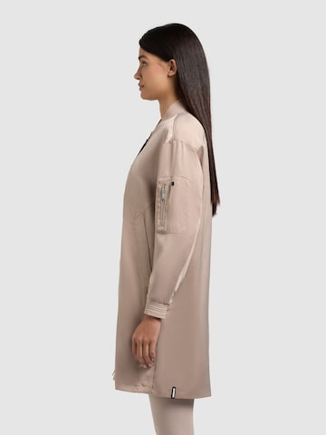 Manteau mi-saison 'Tindra' khujo en beige
