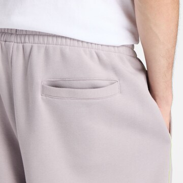 new balance Wide leg Sportbroek 'Trackside Fleece Pant' in Grijs