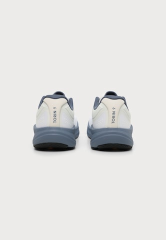 Sneaker de alergat 'TORIN 9' de la Altra pe alb