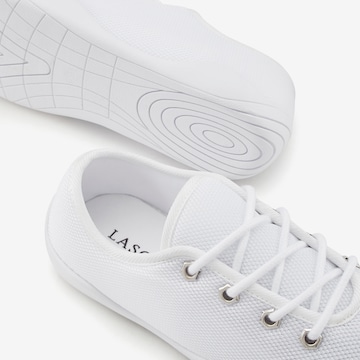 LASCANA Sneakers in White