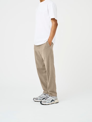 Only & Sons Конический (Tapered) Брюки со складками 'ONSMiro' в Бежевый