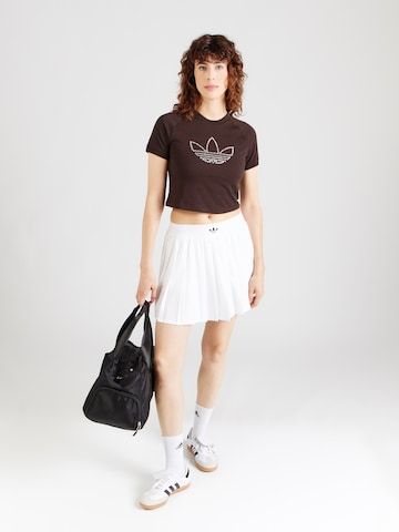 ADIDAS ORIGINALS T-Shirt 'STUDDED CALI' in Braun