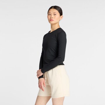 new balance Shirt in Zwart
