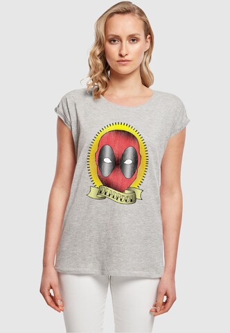 ABSOLUTE CULT T-Shirt 'Deadpool - Tattoo' in Grau: predná strana