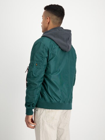 ALPHA INDUSTRIES Átmeneti dzseki 'MA-1 TT' - zöld