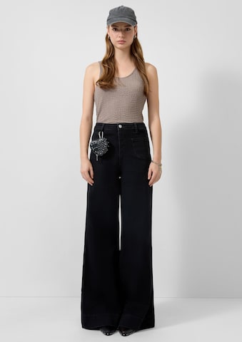 QS Wide leg Jeans in Zwart