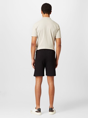 BALR. Regular Shorts 'Tony' in Schwarz