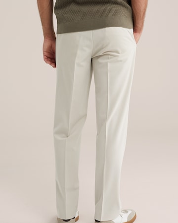 WE Fashion - regular Pantalón de pinzas en beige