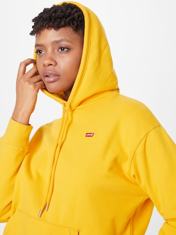LEVI'S ® Sweatshirt in Gelb