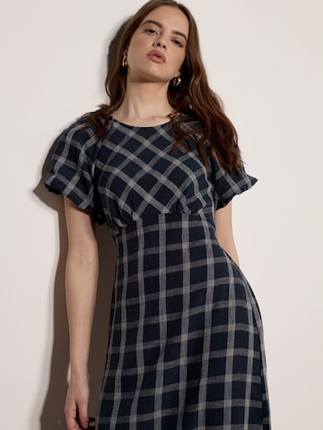 Apricot Jurk ' ' in Blauw