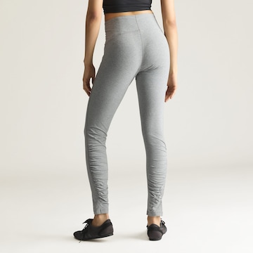 Skinny Pantalon de sport 'Studio' ADIDAS BY STELLA MCCARTNEY en gris
