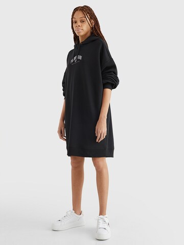 Tommy Jeans Blusenkleid in Schwarz