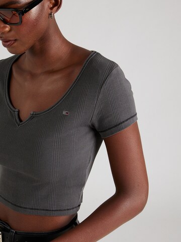 Tommy Jeans Koszulka w kolorze szary