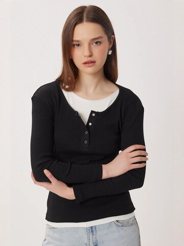 Camicia da donna di Happiness İstanbul in nero
