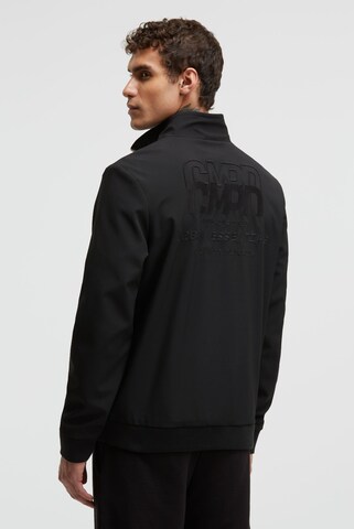 CMPD Softshell-Blouson mit tonaler Rücken-Stickerei in Schwarz