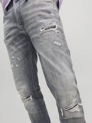 regular Jeans 'Liam' di JACK & JONES in grigio