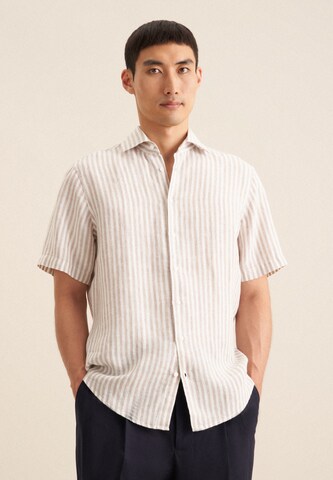 Coupe regular Chemise business SEIDENSTICKER en beige : devant