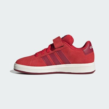 ADIDAS SPORTSWEAR Sneakers 'Grand Court 00s' in Rood