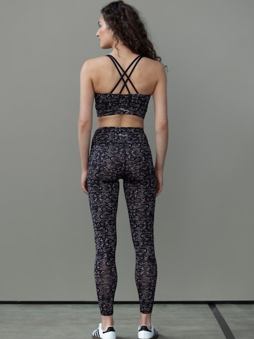 Hey Honey - Bustier Sujetador deportivo 'Criss Cross' en gris