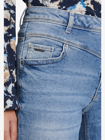 regular Jeans di Betty & Co in blu