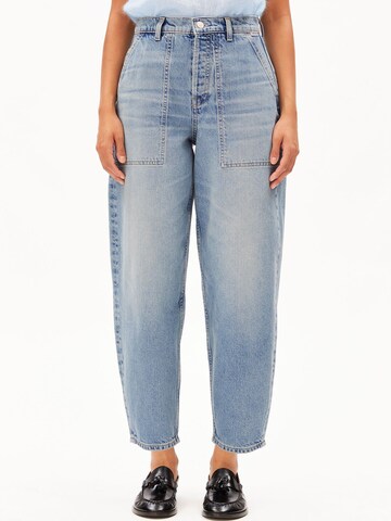 ARMEDANGELS Loosefit Jeans 'BAARLY' in Blauw: voorkant