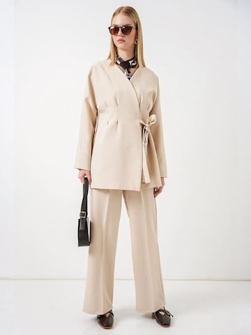 Bigdart Blazer in Beige