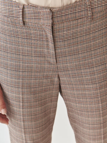 TATUUM Regular Broek in Beige