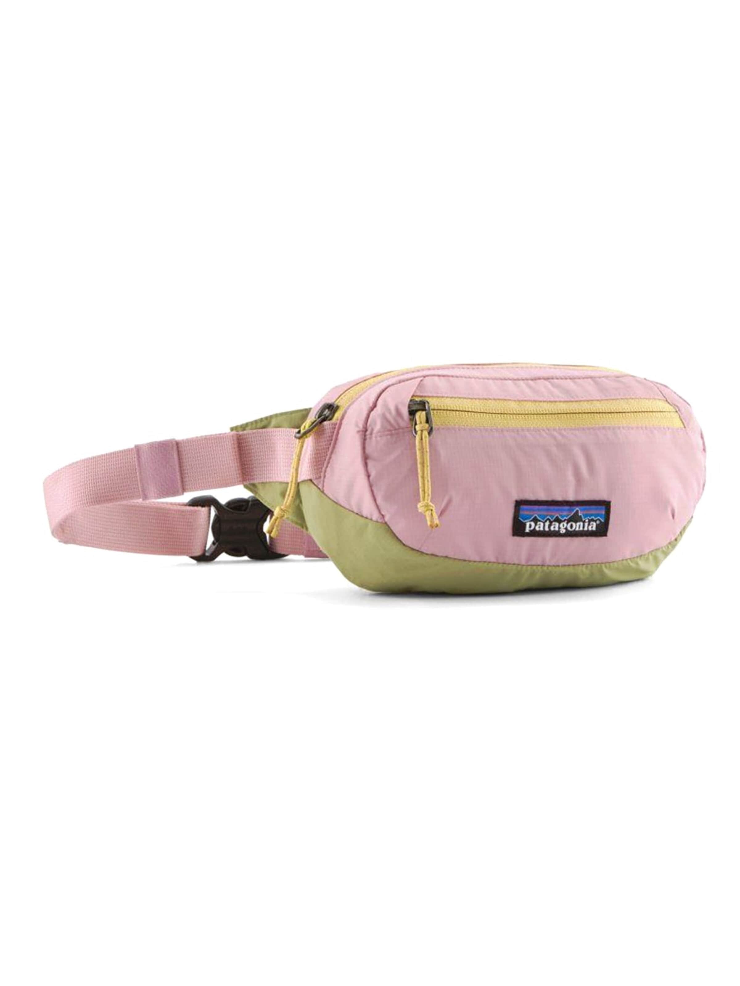PATAGONIA Fanny Pack in Purple: front