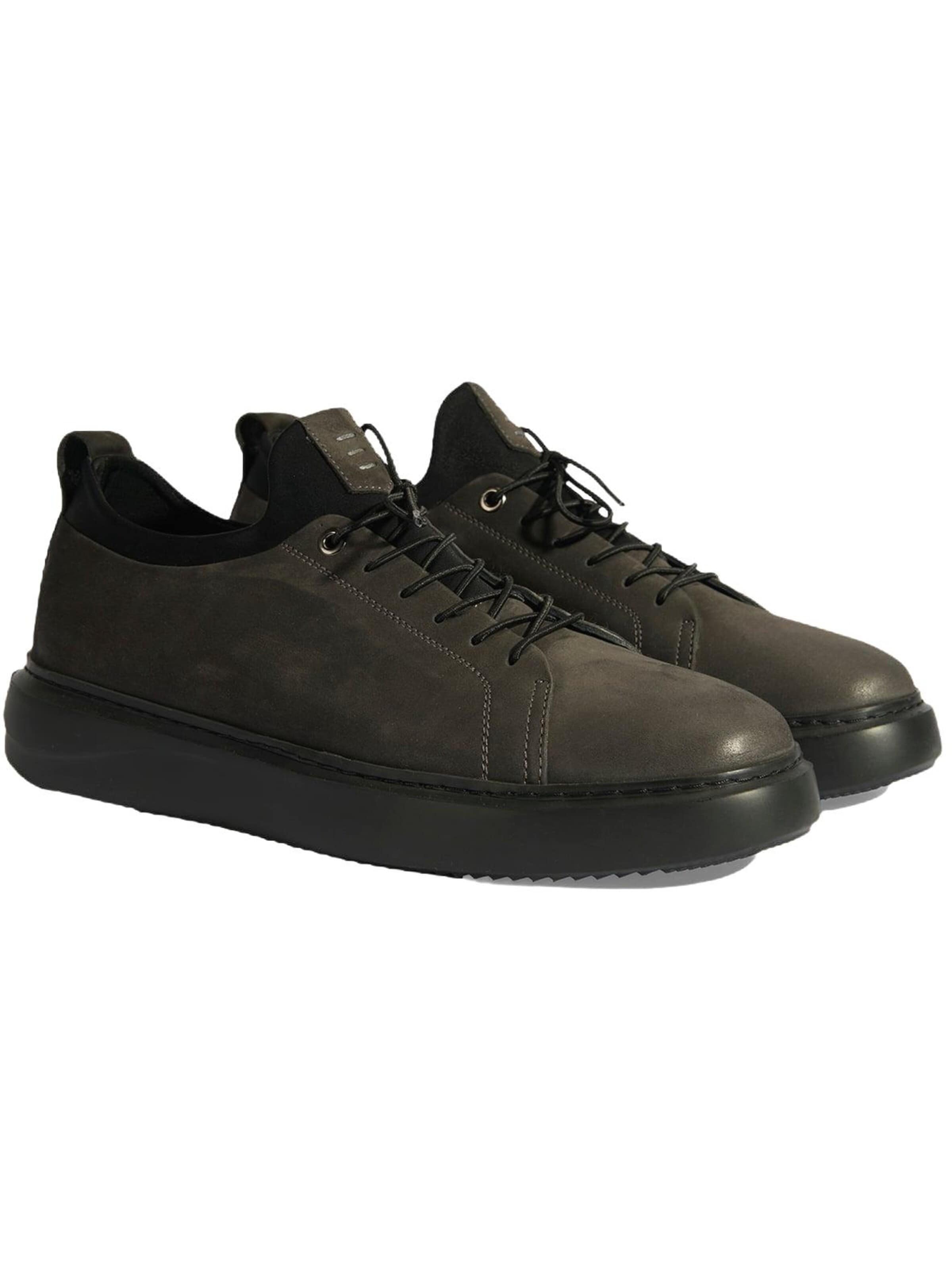 Desa Sneakers laag 'Beleg' in Grijs